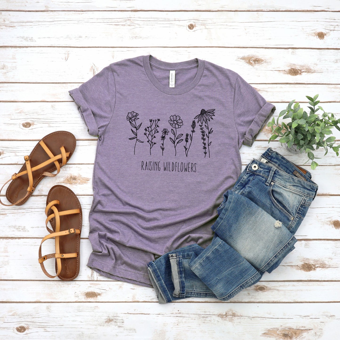 Raising Wildflowers Graphic Tee in Heather Purple