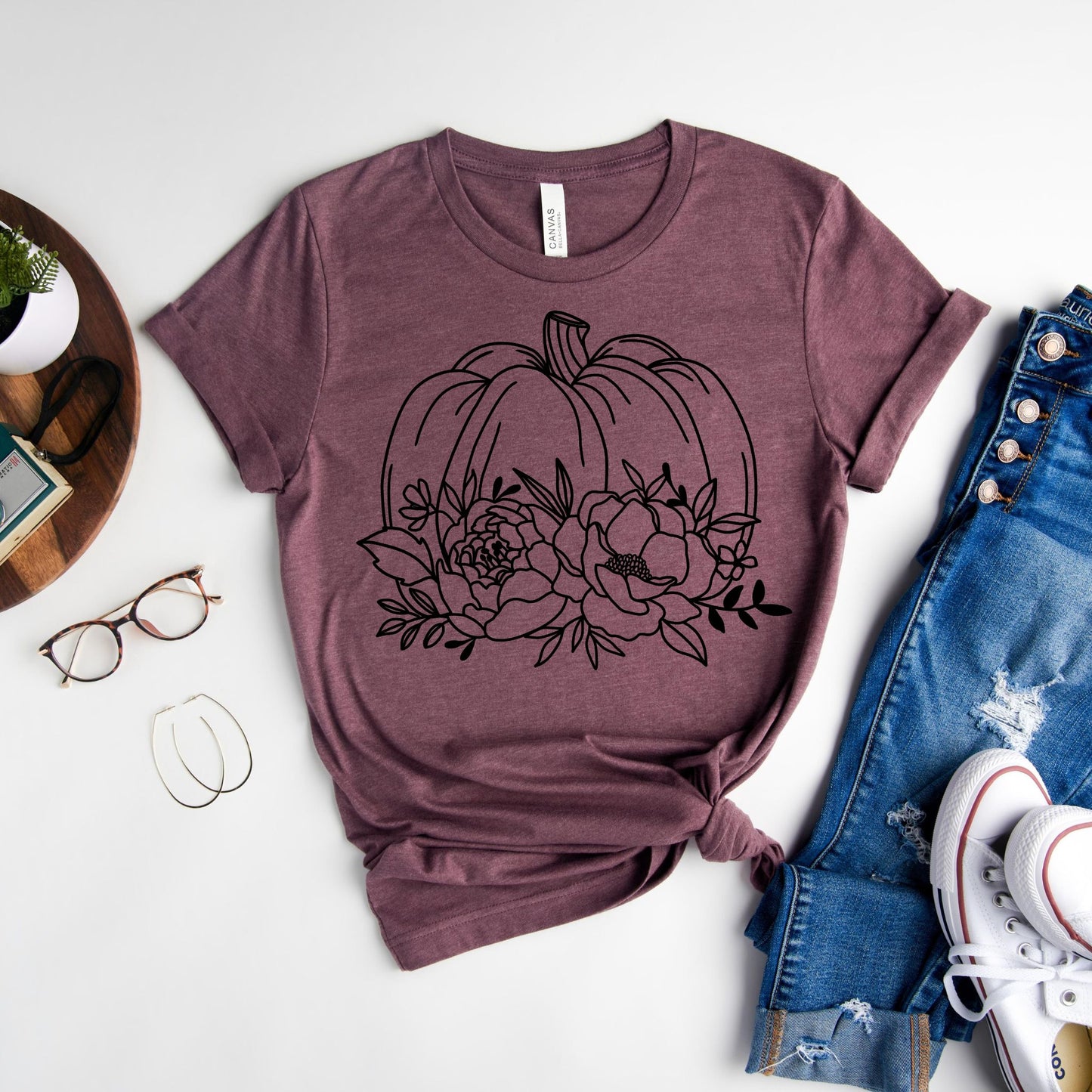 Botanical Pumpkin Graphic Tee in Heather Maroon