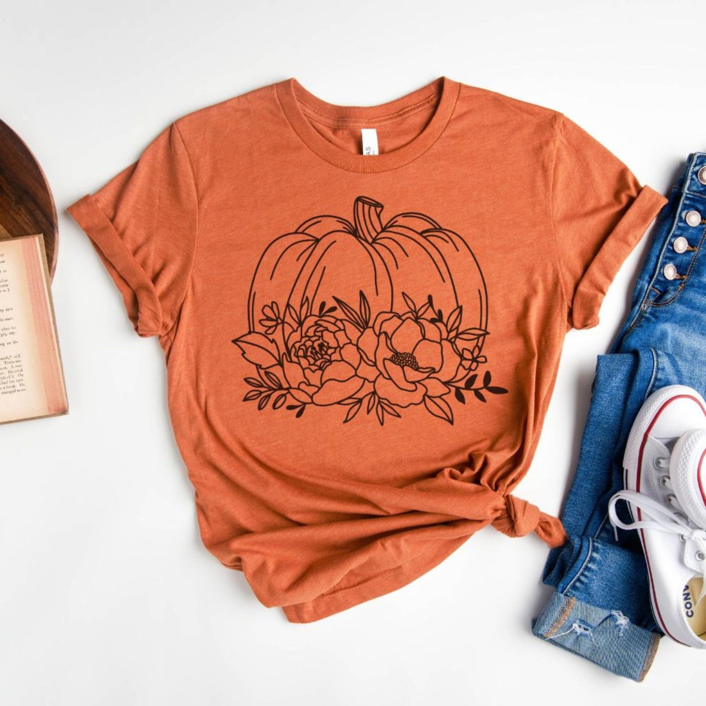Botanical Pumpkin Graphic Tee in Heather Autumn